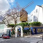 Au Coeur De Montmartre